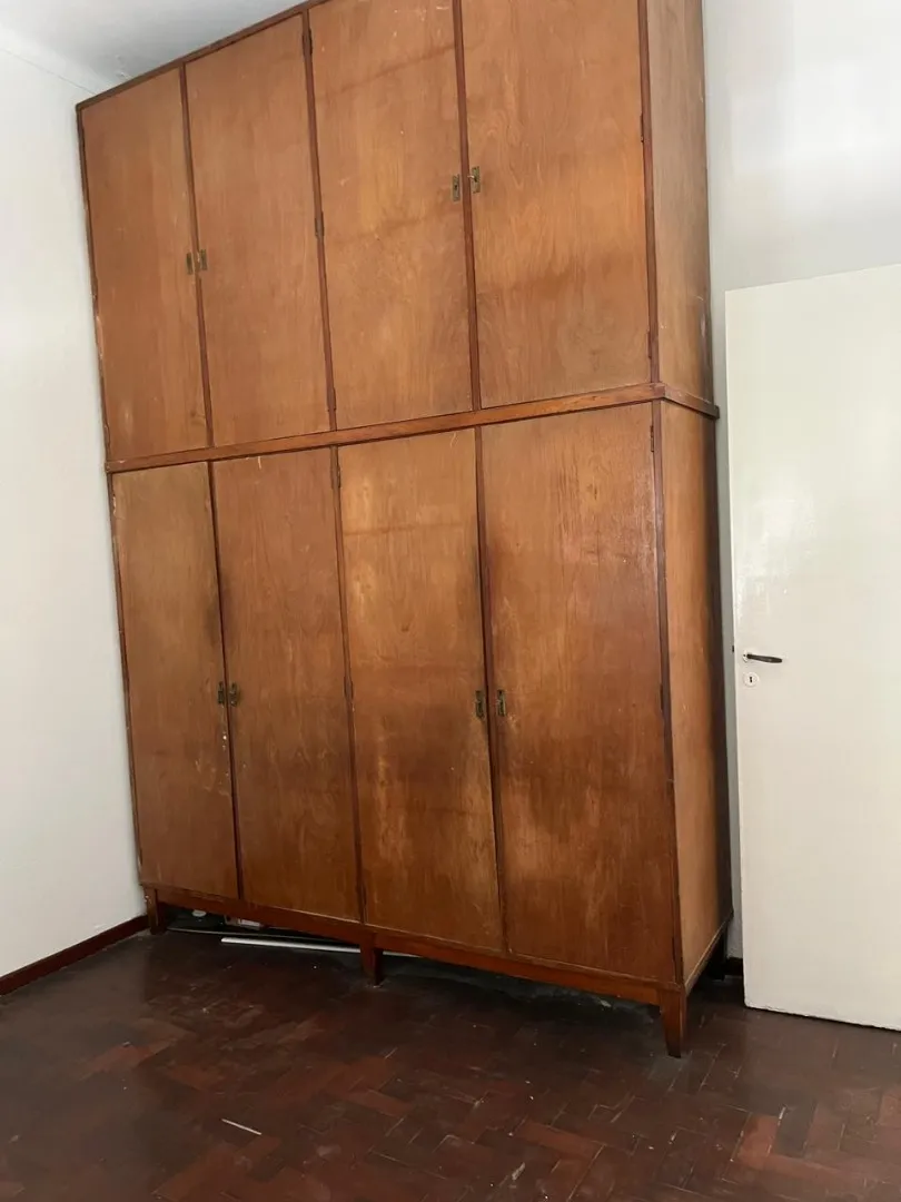 Apartamento de 2 ambientes no primeiro andar por escadas em Liniers