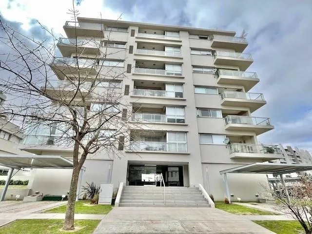 Меблированная квартира с 1 спальней в Tigre, Portezuelo (Nordelta)