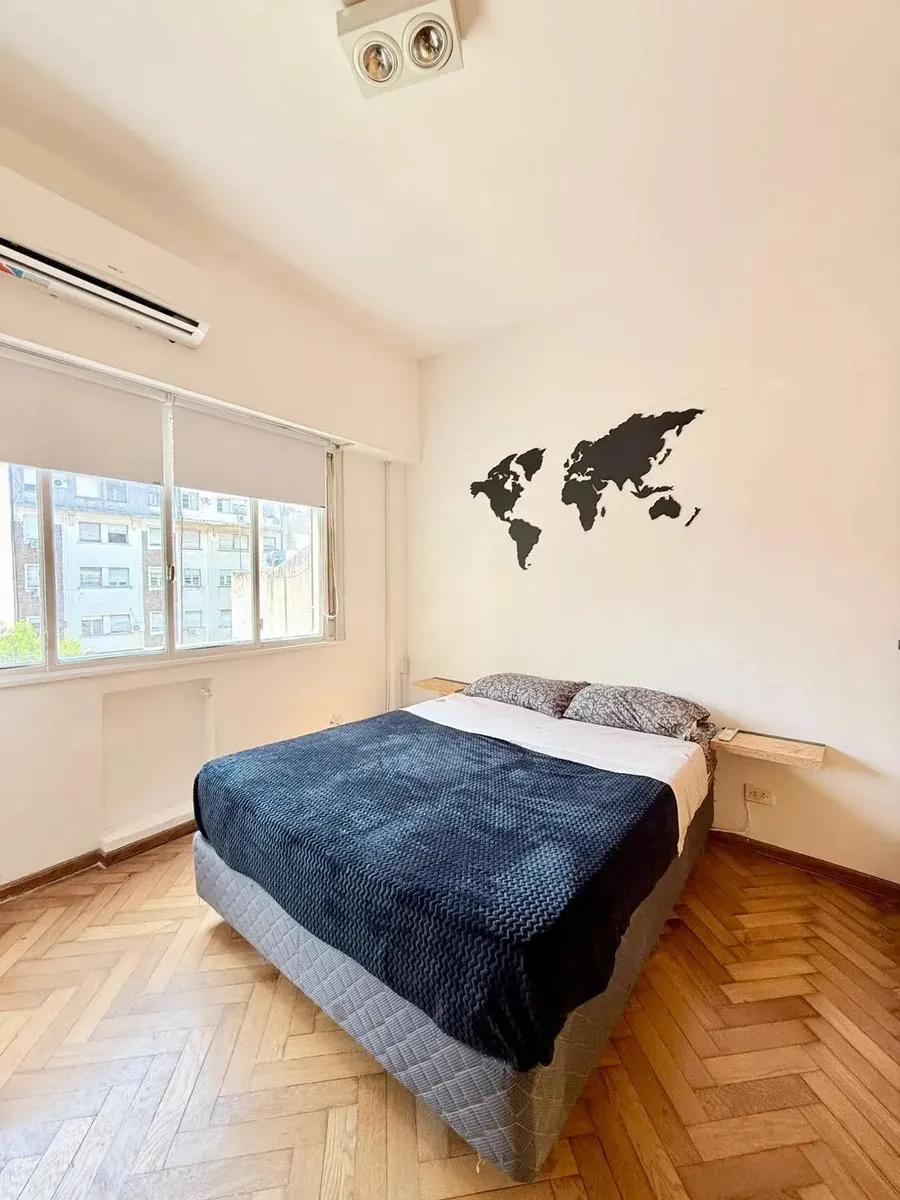 Departamento de 2 ambientes reciclado en Balvanera