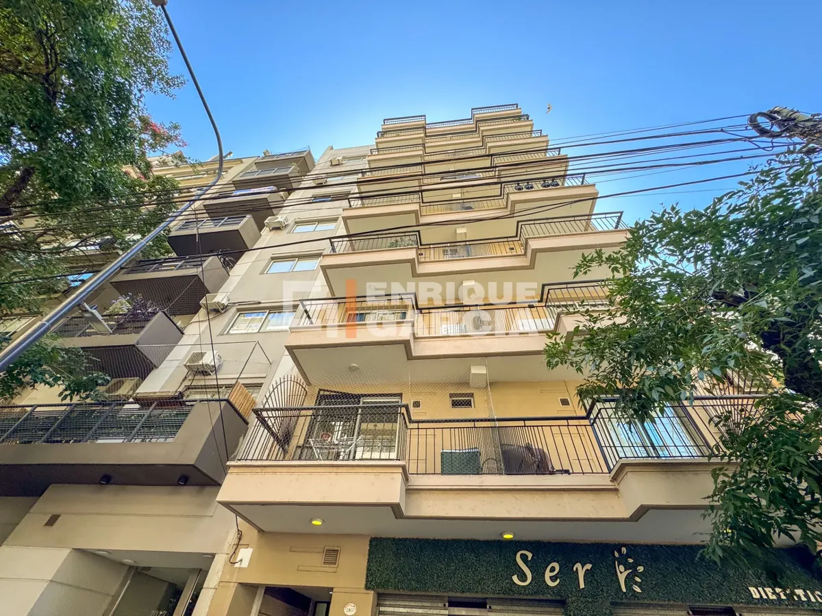 Monoambiente divisible con balcón en Villa Urquiza