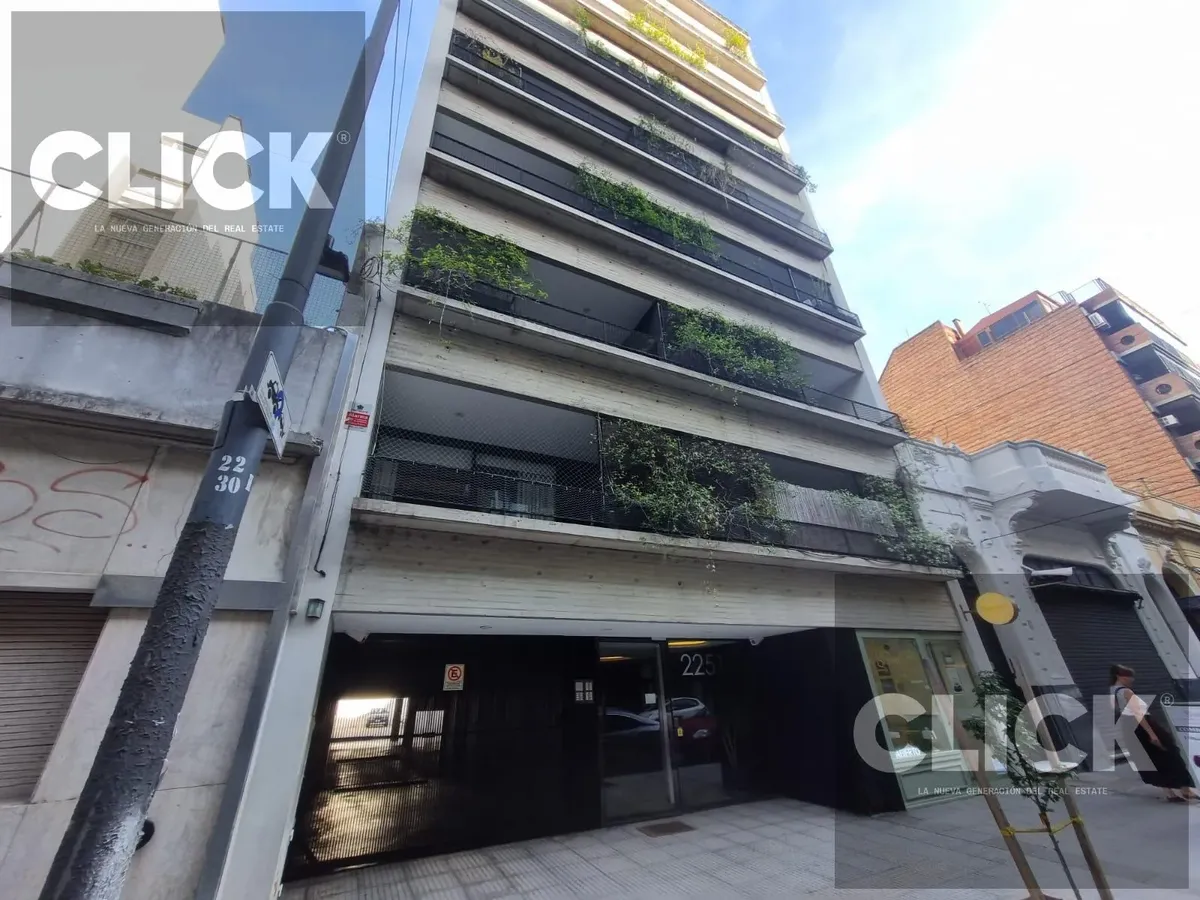 Apartamento de 2 ambientes com varanda e churrasqueira privativa em Palermo