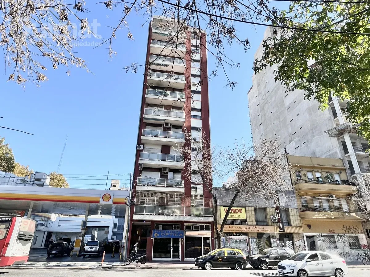 Apartamento de 2 ambientes para uso profissional em Balvanera