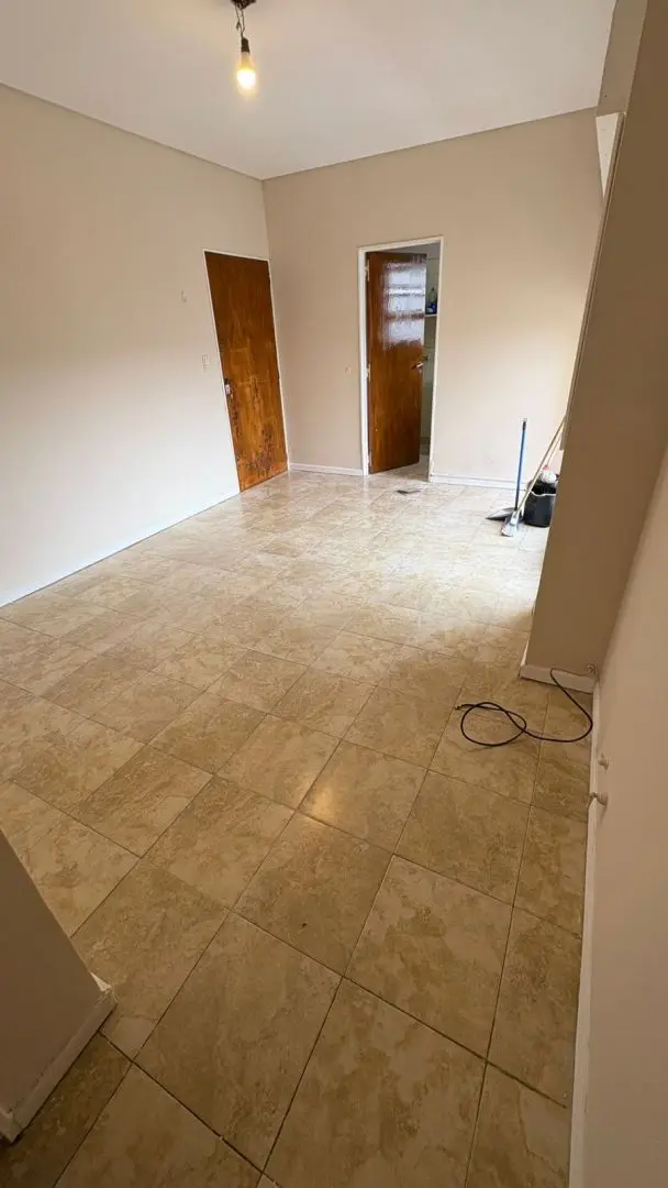 Departamento de 2 ambientes con cochera en Villa del Parque