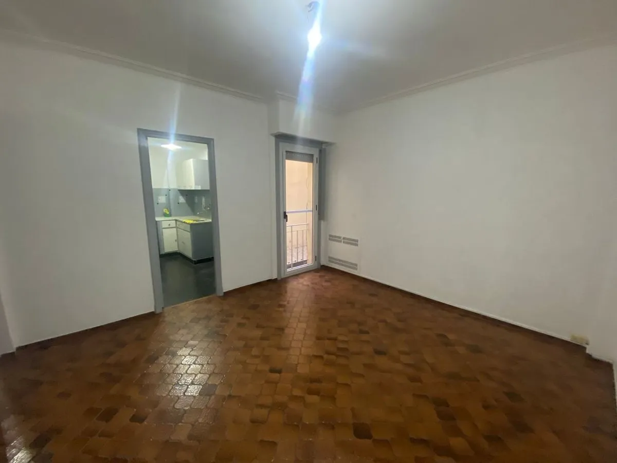 Apartamento de dois ambientes com 1 quarto em Villa Crespo