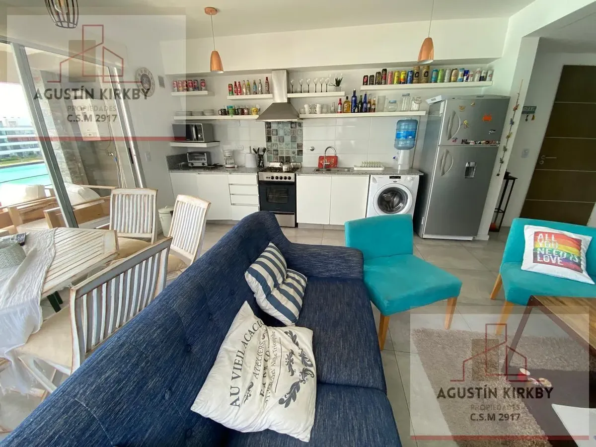 Apartamento de três ambientes com 2 dormitórios para aluguel em Liniers