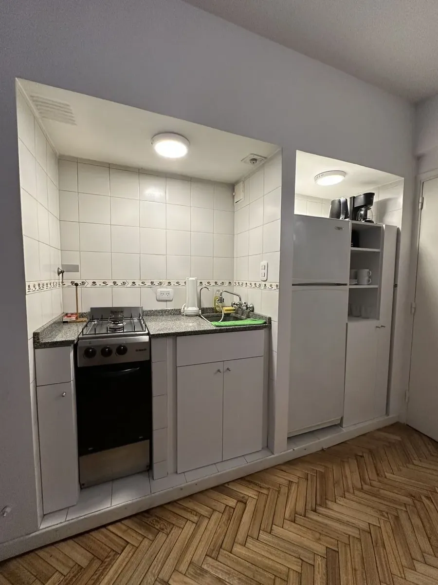 30 m² studio with balcony