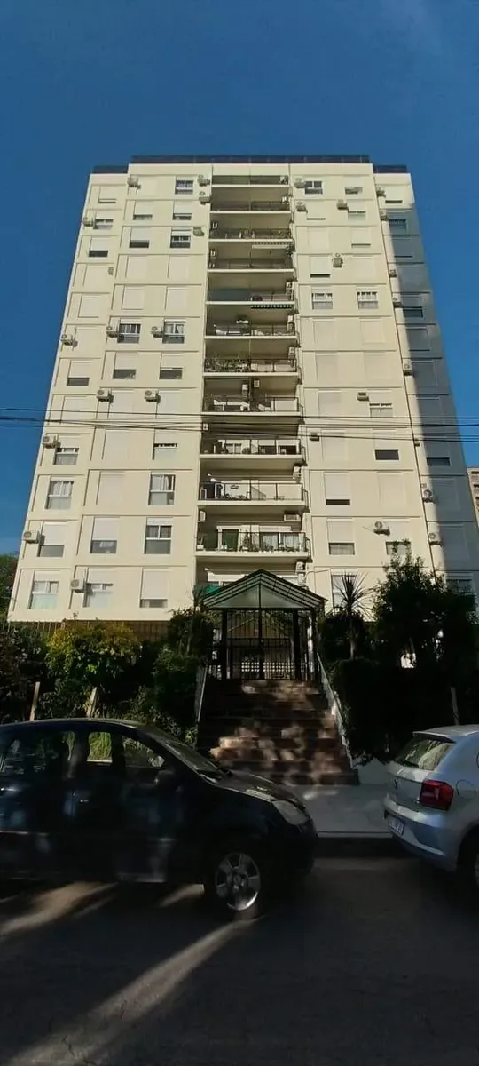 Departamento de 5 ambientes con cochera en Belgrano