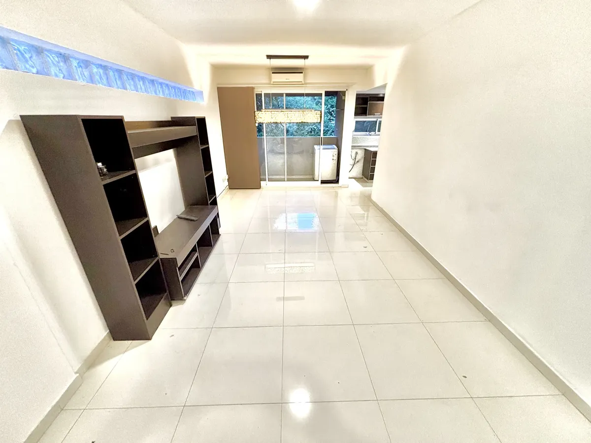 Two-room apartment with private-use terrace and parking in Belgrano