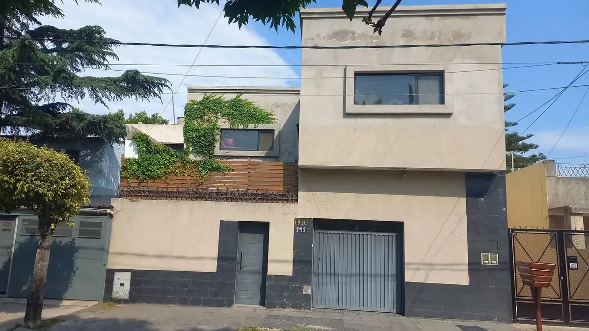 PH de 3 ambientes con 2 dormitorios en José León Suárez