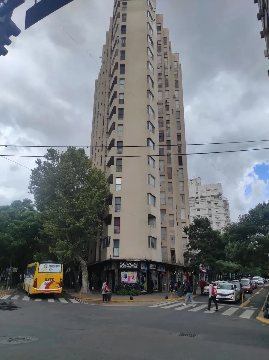 Apartamento de dois dormitórios em La Plata