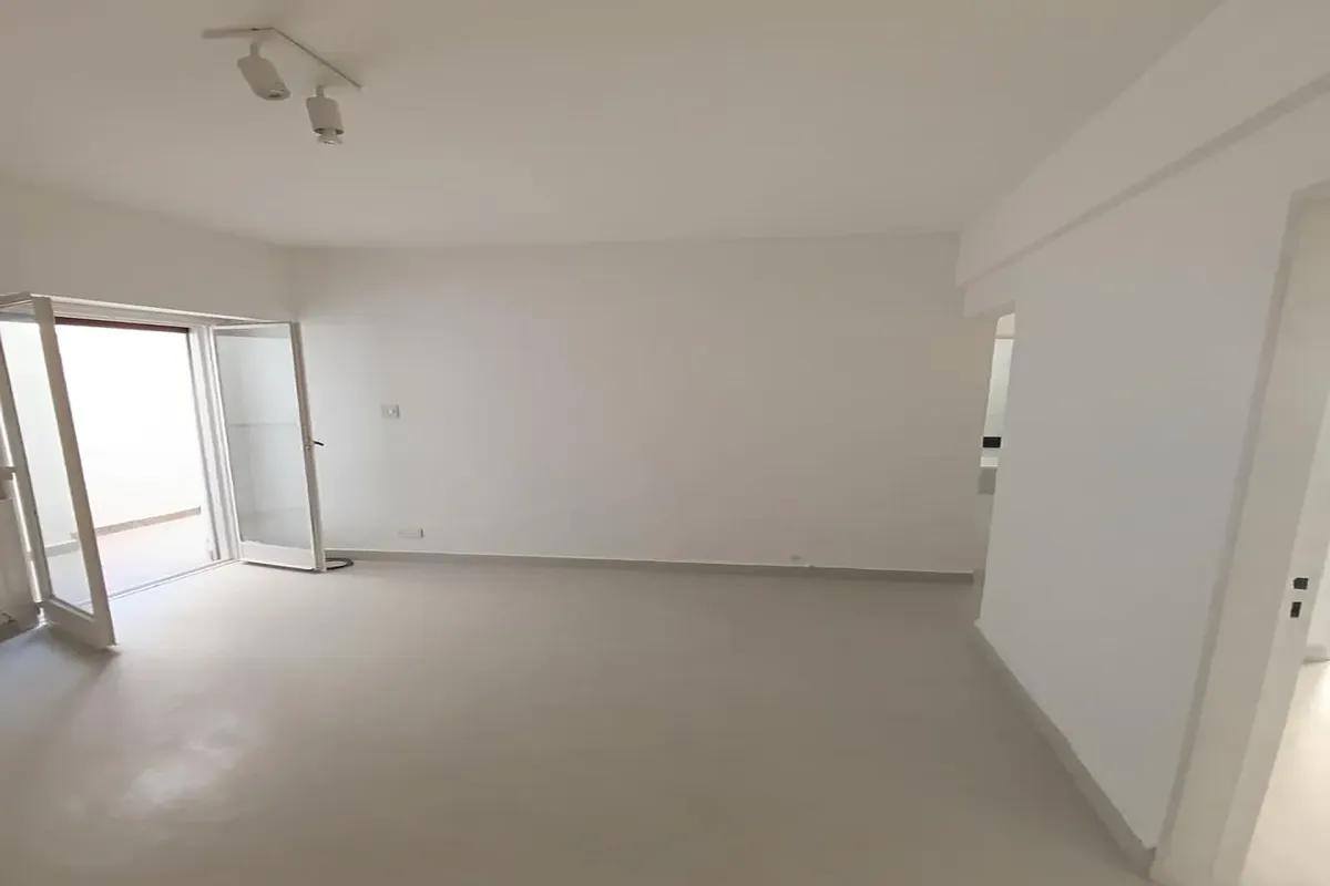 Departamento de 2 ambientes con patio en Villa del Parque