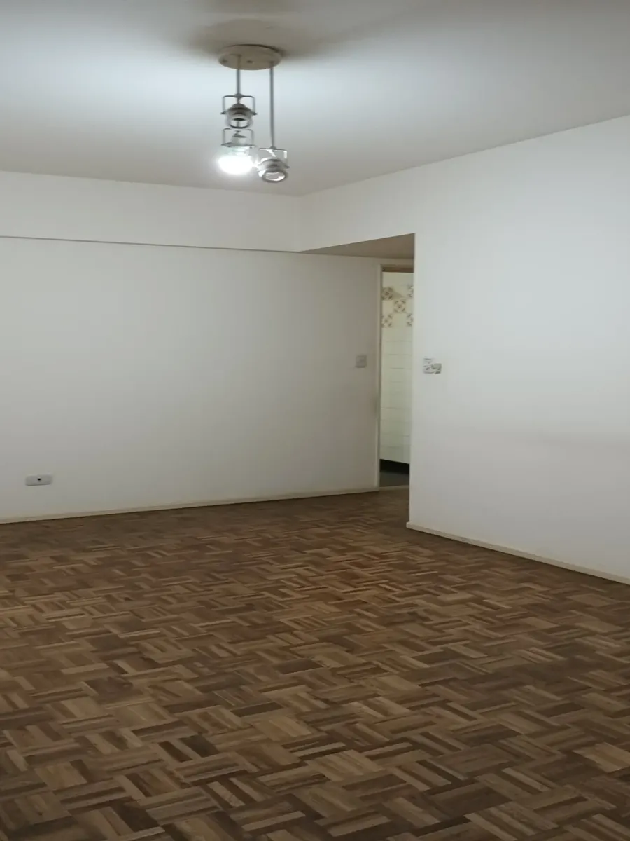 Departamento de 2 ambientes con 1 dormitorio en Flores