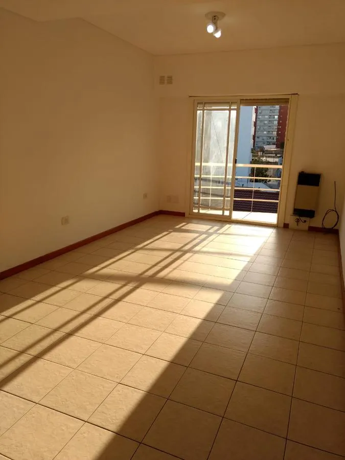 Monoambiente de 30 m² en Caseros