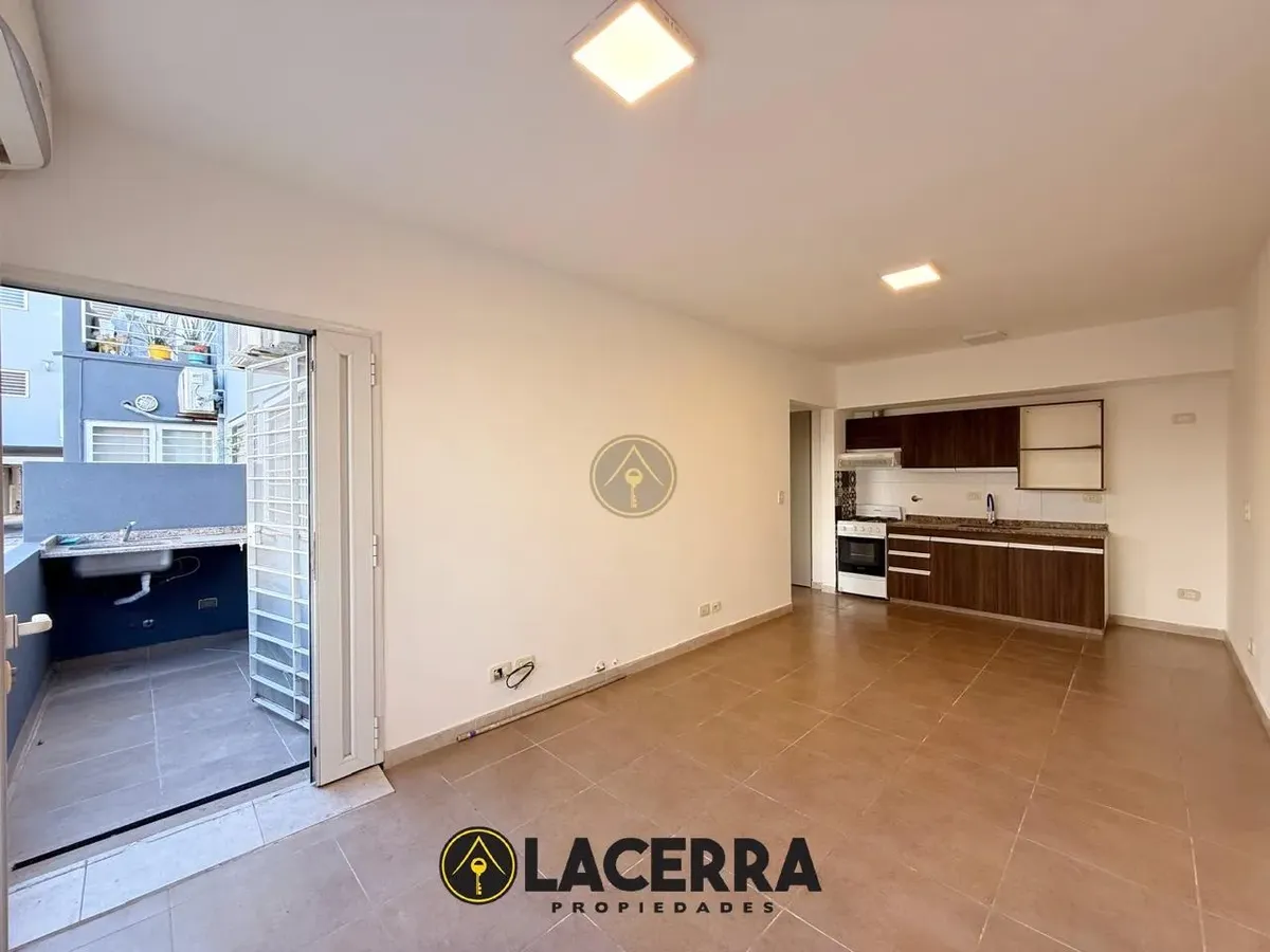 PH de 2 ambientes en planta baja en Villa Ballester