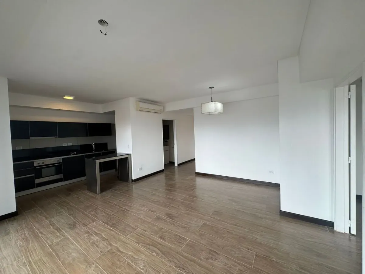 Apartamento de dois ambientes com 1 quarto com vaga fixa em Puerto Madero