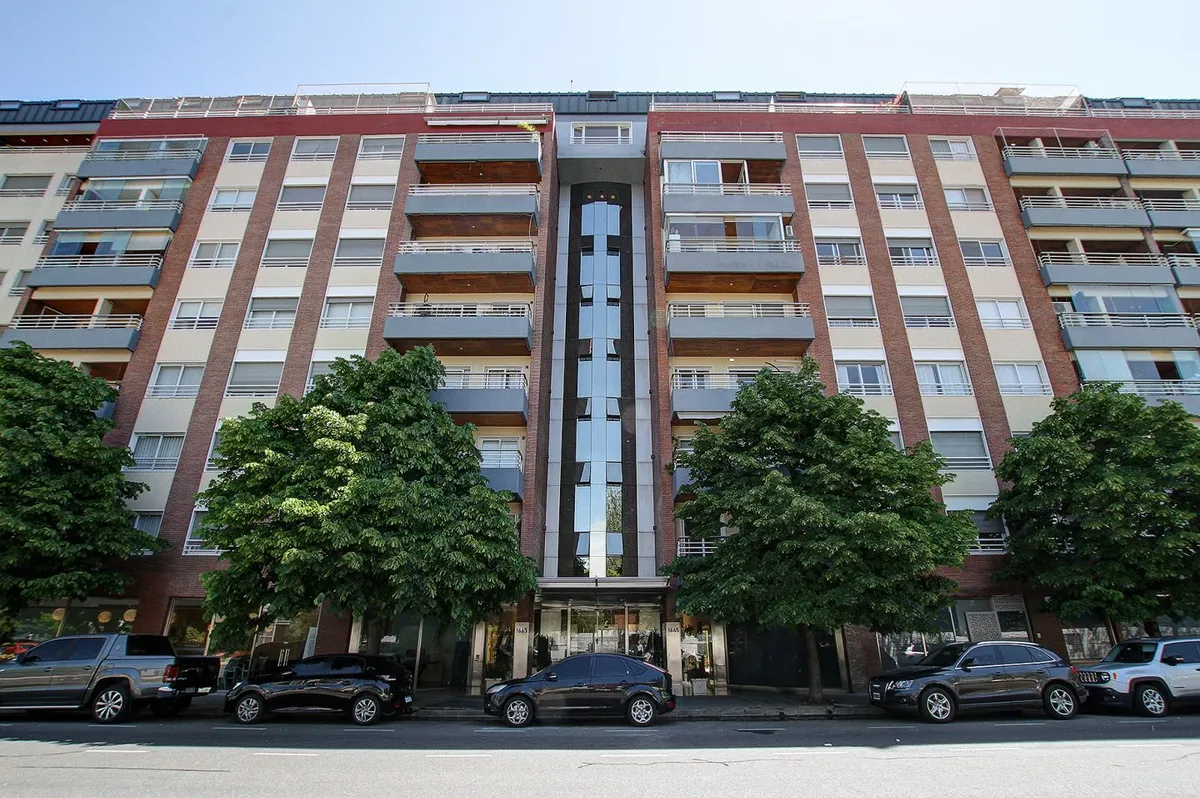 Apartamento de três ambientes com 2 quartos e vaga fixa em Puerto Madero