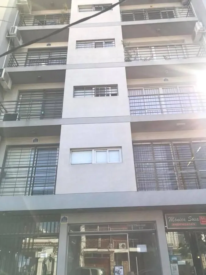Monoambiente apto profesional con balcón en La Matanza