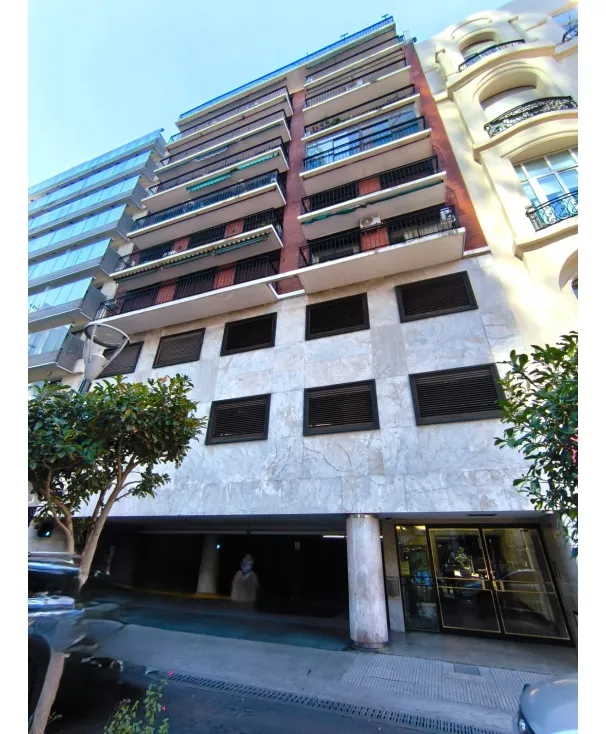 Меблированная квартира с 1 спальней в Retiro