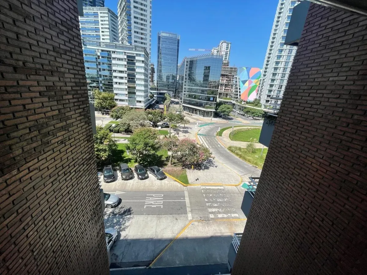 Departamento amoblado de 2 ambientes con balcón en Puerto Madero