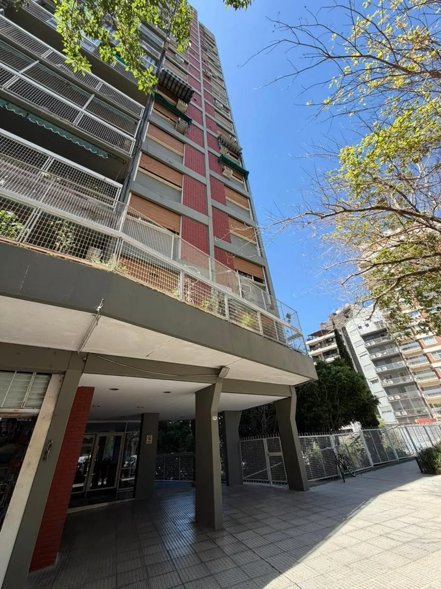 Apartamento de três ambientes reformado em Caballito