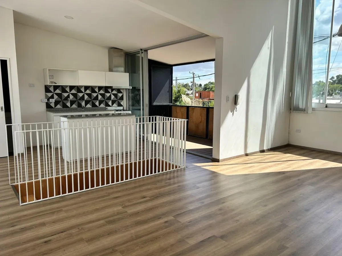Apartamento duplex de 2 dormitórios para alugar em Buenos Aires