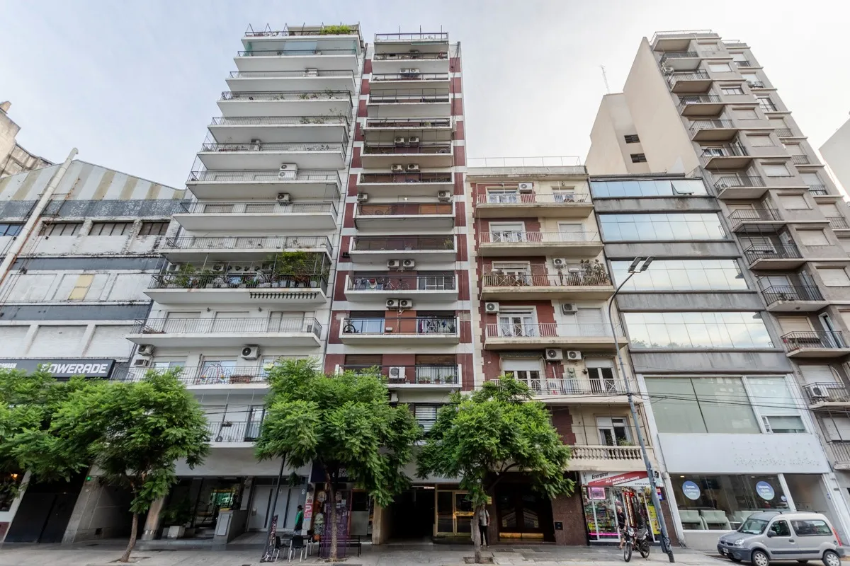 Apartamento de dois ambientes mobiliado com 1 quarto em Colegiales