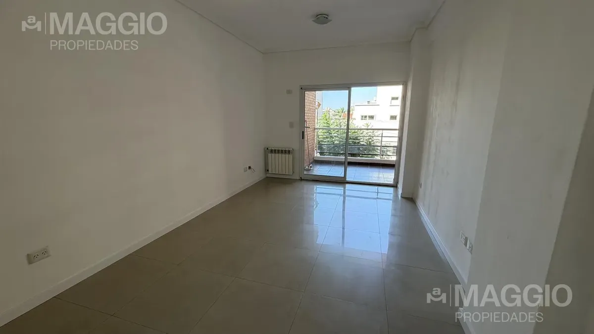 Two-room apartment in Ramos Mejía Centro
