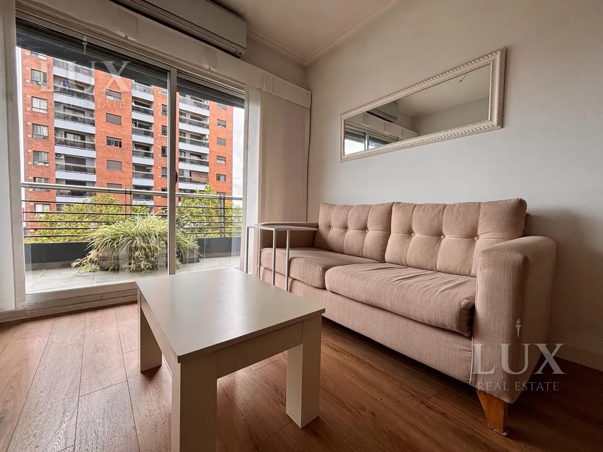 Departamento de 2 ambientes con cochera en Barracas