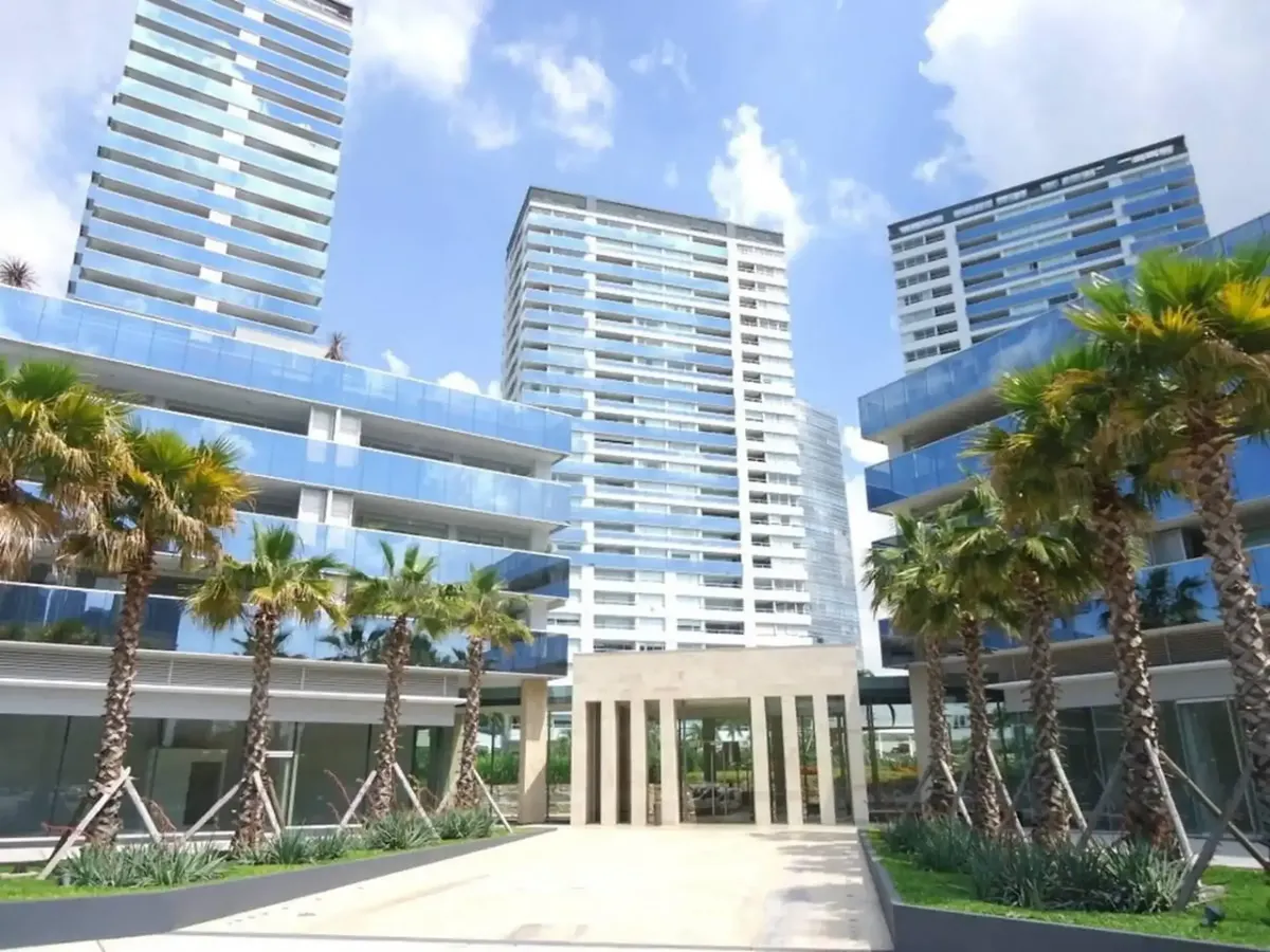 Меблированная квартира 3 комнаты в Puerto Madero