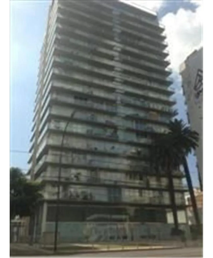 Apartamento de três ambientes com 2 piscinas em Olivos