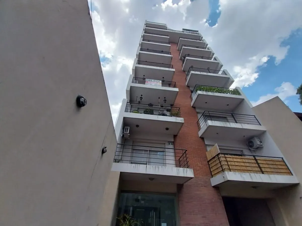 Two-room apartment with balcony in General San Martín