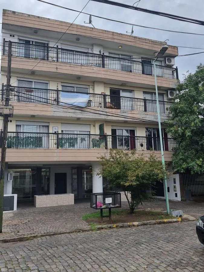 Two-room apartment in Lomas de Zamora