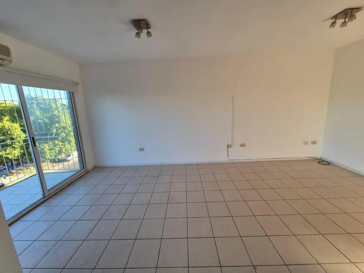 Departamento de 2 ambientes en alquiler en Sáenz Peña