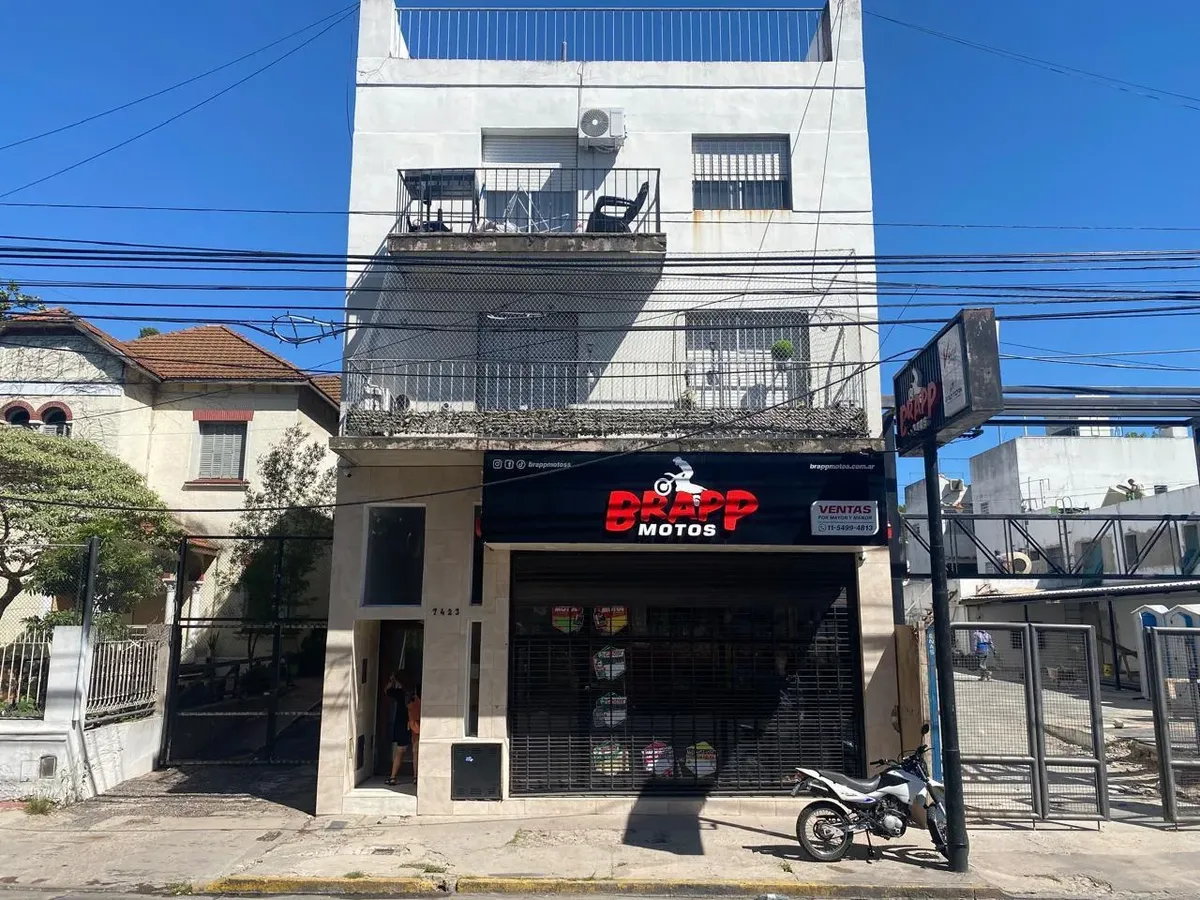 Departamento de 3 ambientes en Banfield Oeste