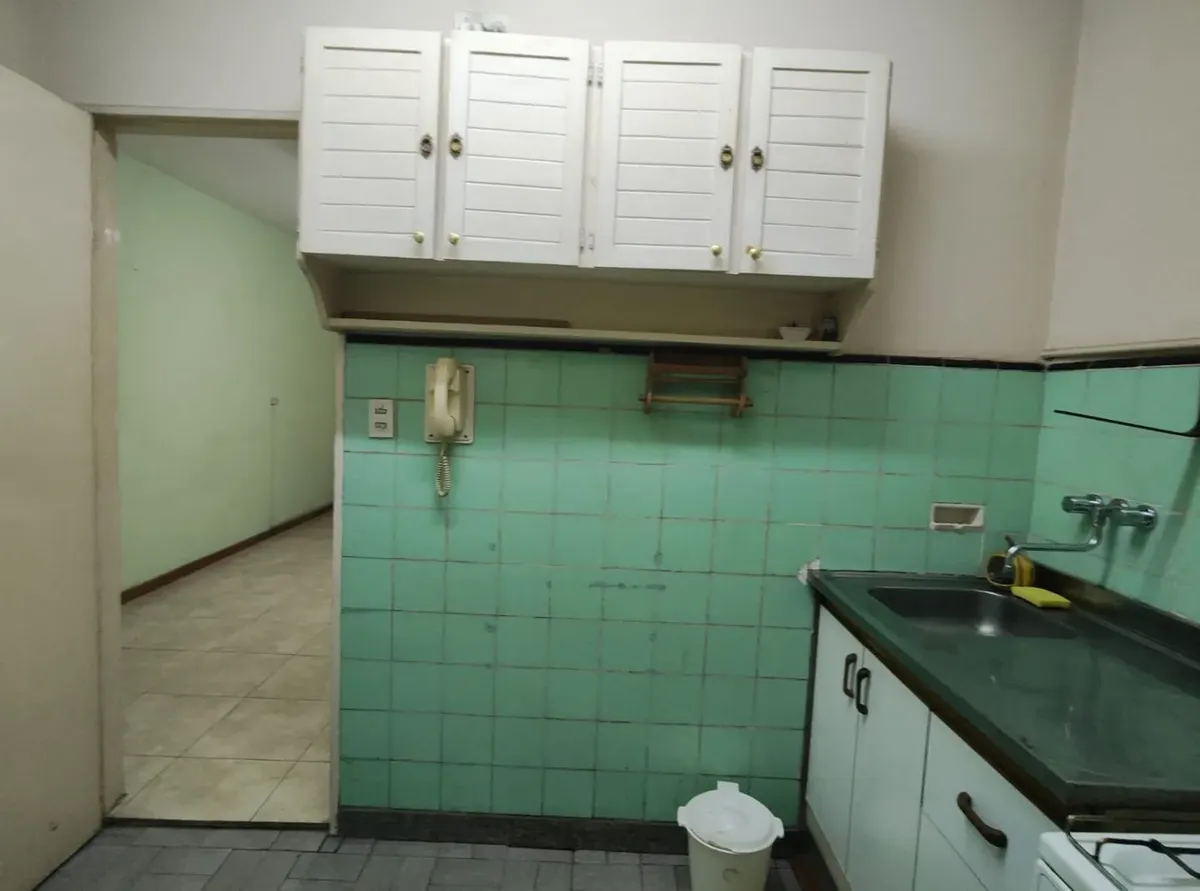 Kitnet de 1 ambiente no térreo em Floresta