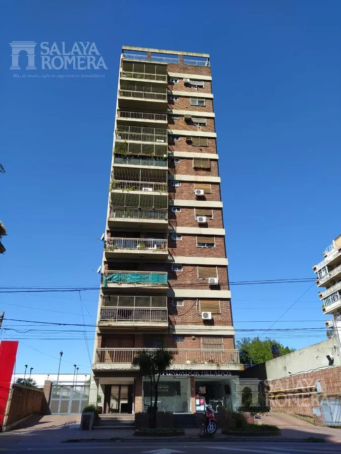 Apartamento de dois ambientes com 1 dormitório em Vicente López (Olivos)