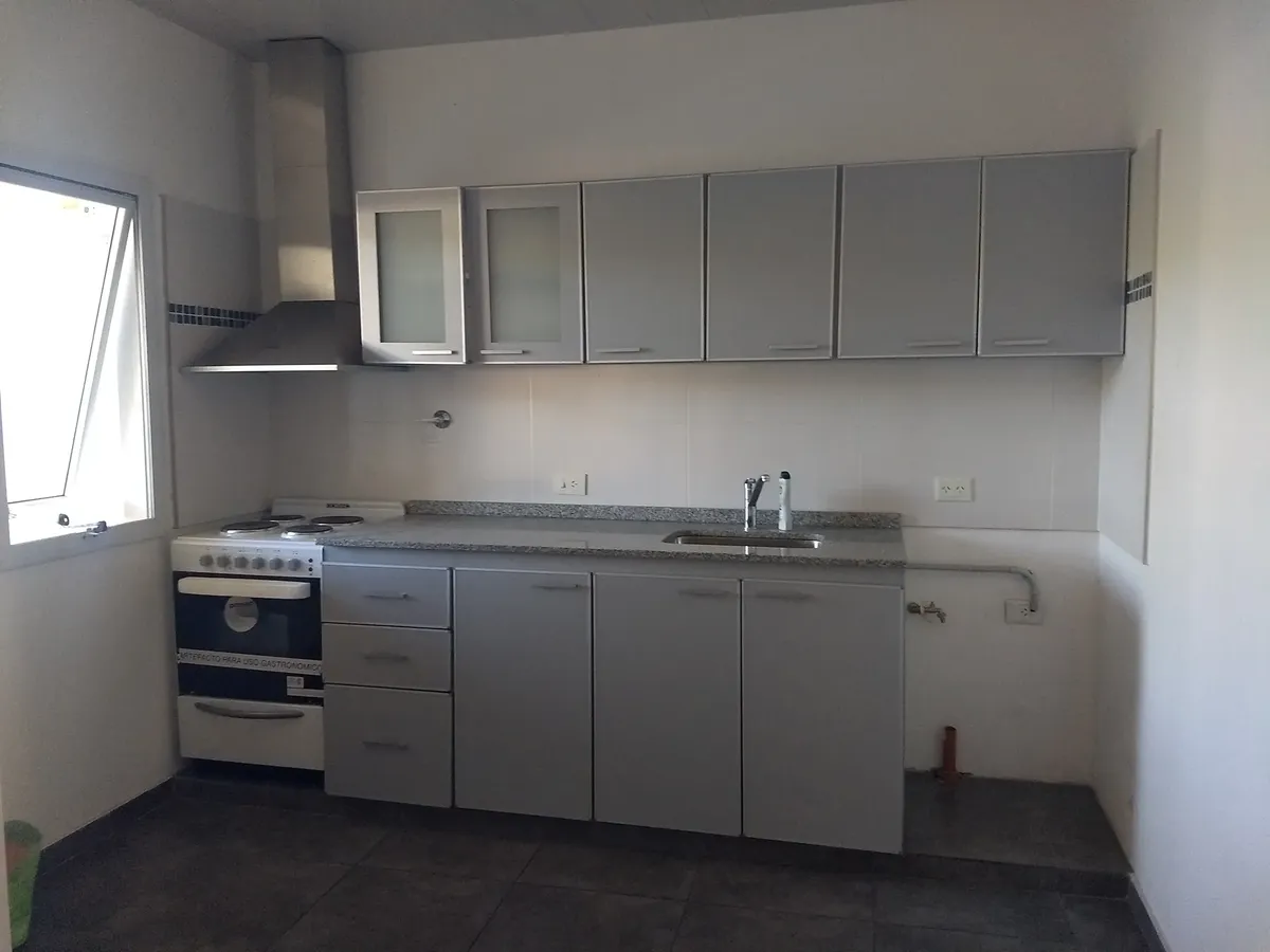 Two-room apartment in Lomas de Zamora