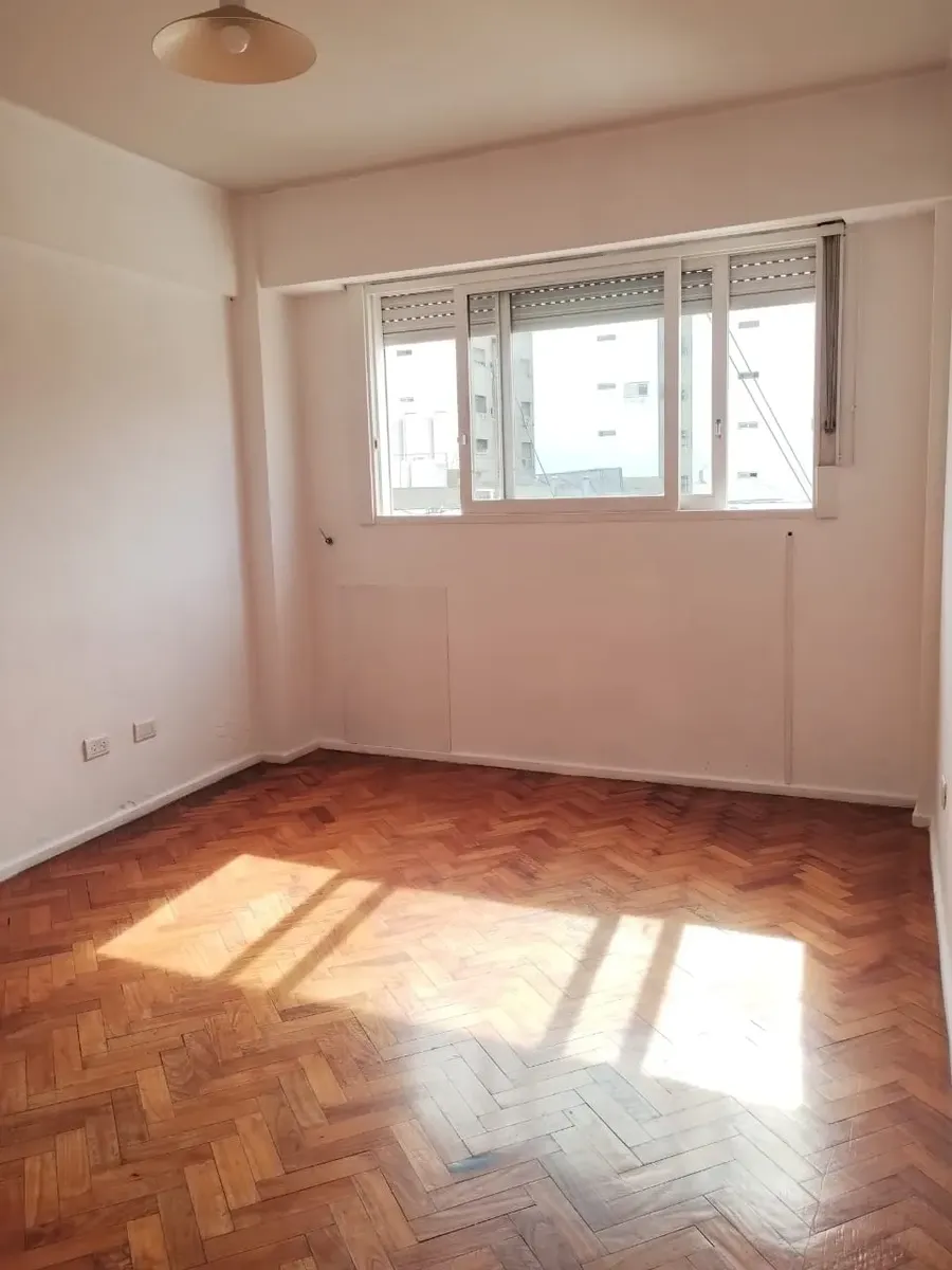 Departamento de 2 ambientes con 1 dormitorio en Monserrat