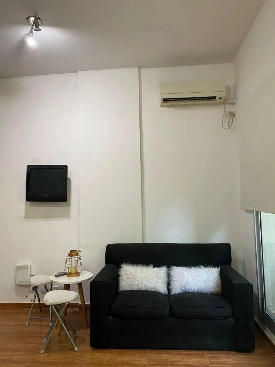 Furnished studio apartment with patio in Villa Urquiza