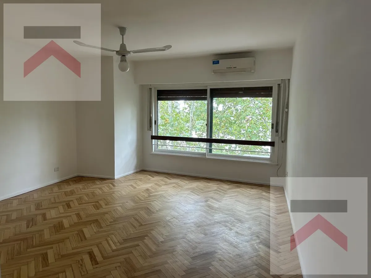 Apartamento reformado de 1 quarto em Olivos