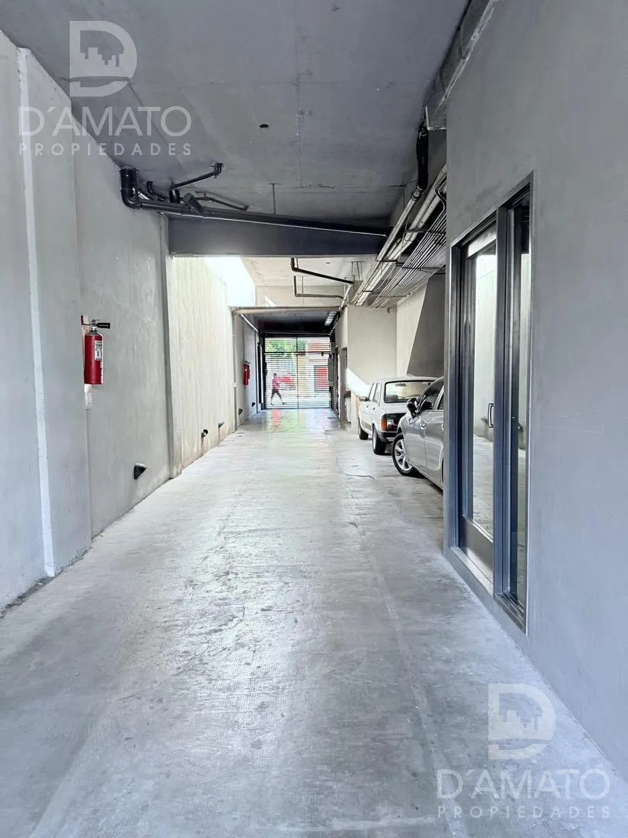 Departamento de 2 ambientes con cochera en Villa Urquiza