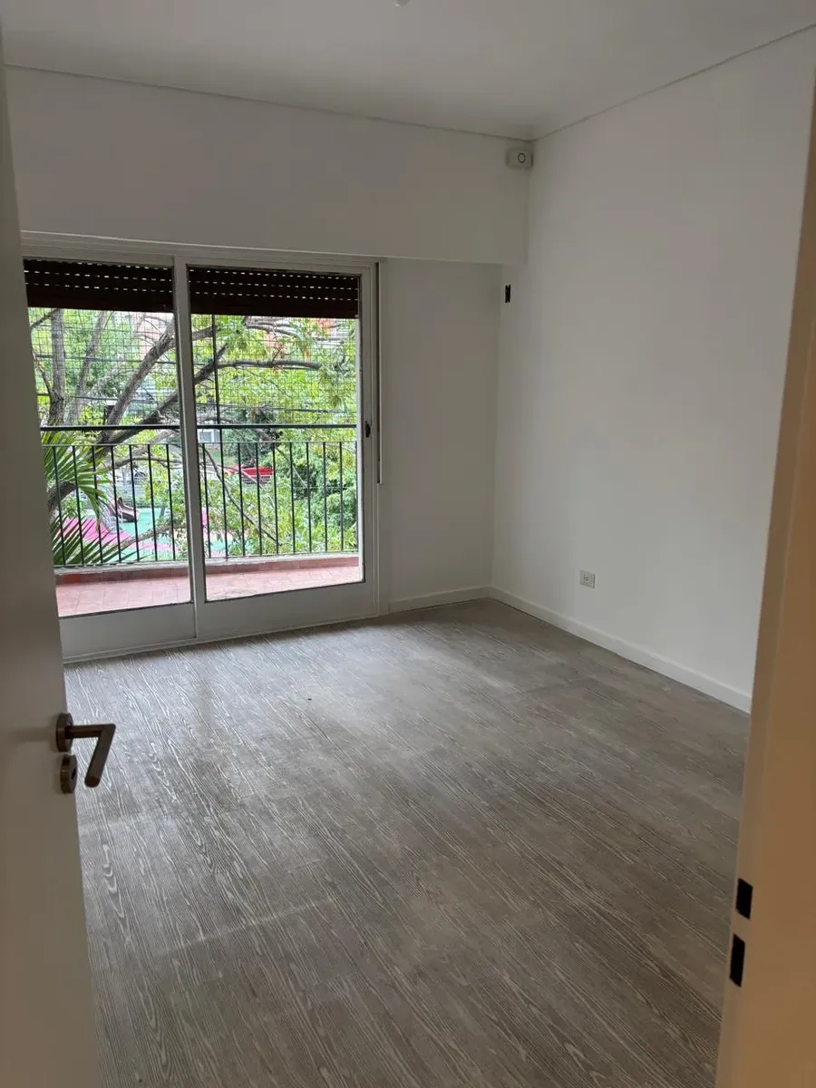 Apartamento de 2 ambientes com 1 dormitório na Saavedra