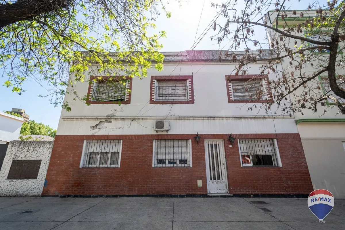 PH de 3 ambientes com pátio em Liniers