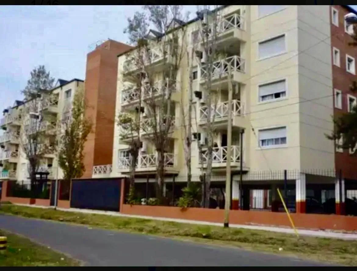 Two-room apartment with balcony in Tigre