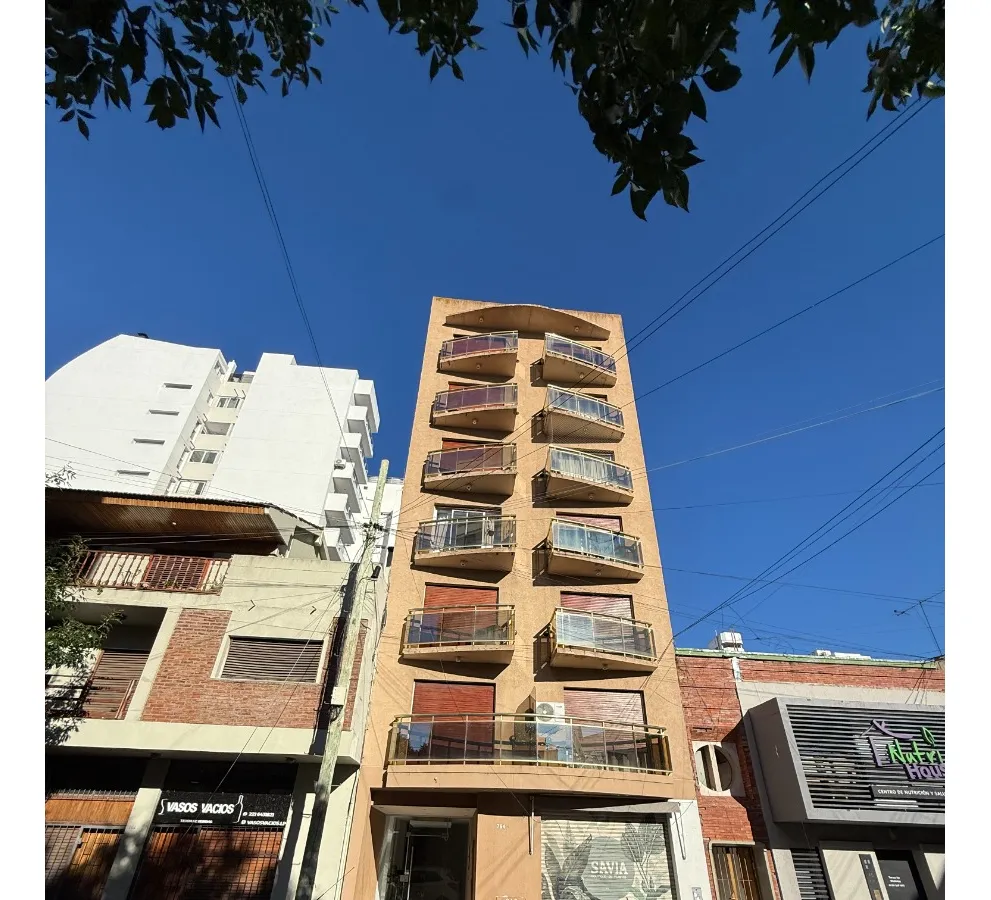 Semipiso de 1 dormitorio en La Plata
