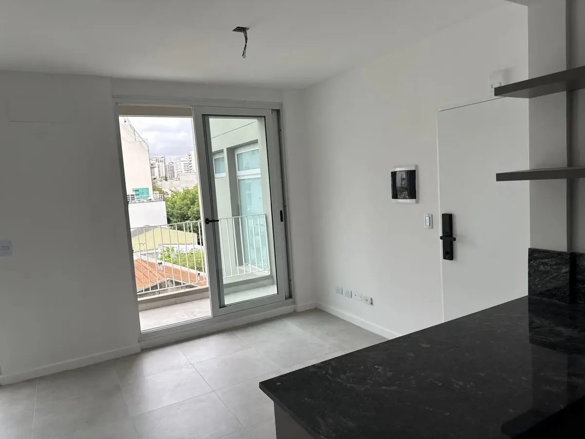 Studio apartment with balcony in Belgrano