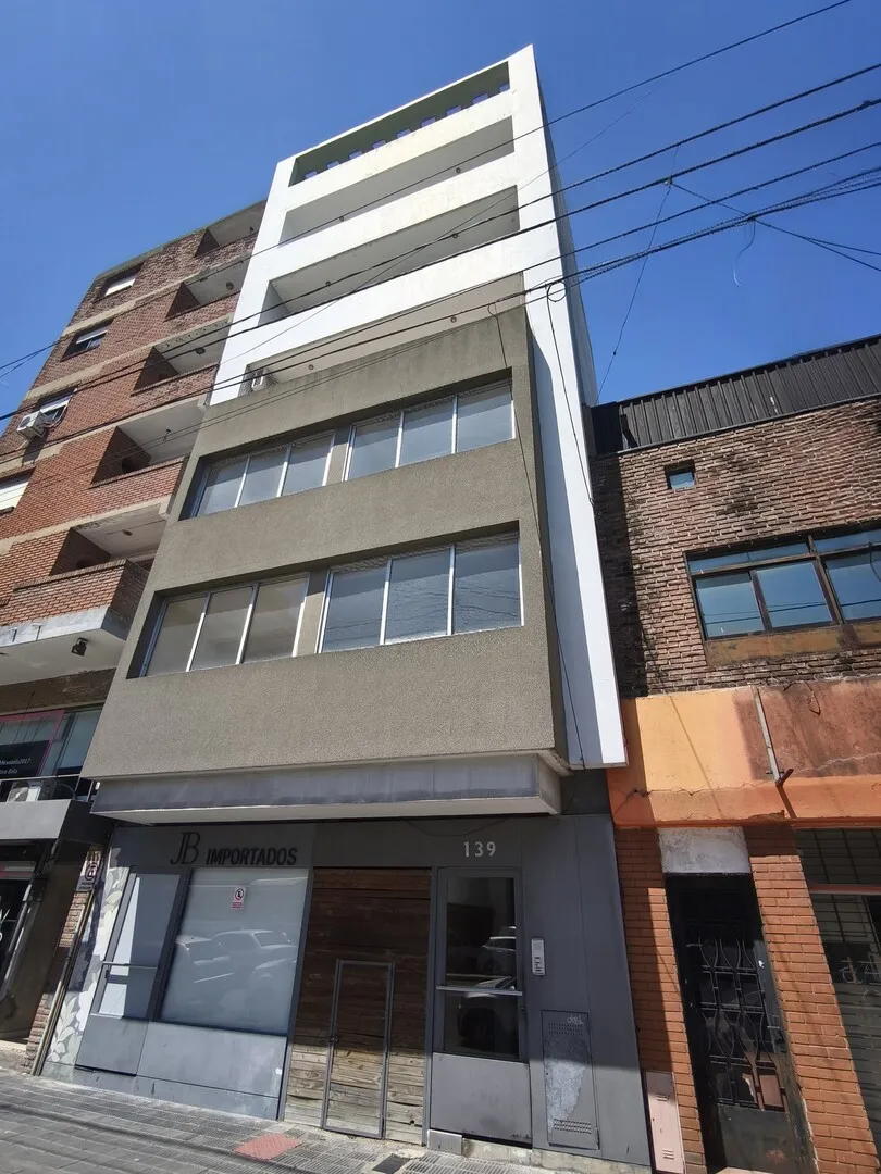 One-bedroom apartment in La Plata on Av. 7