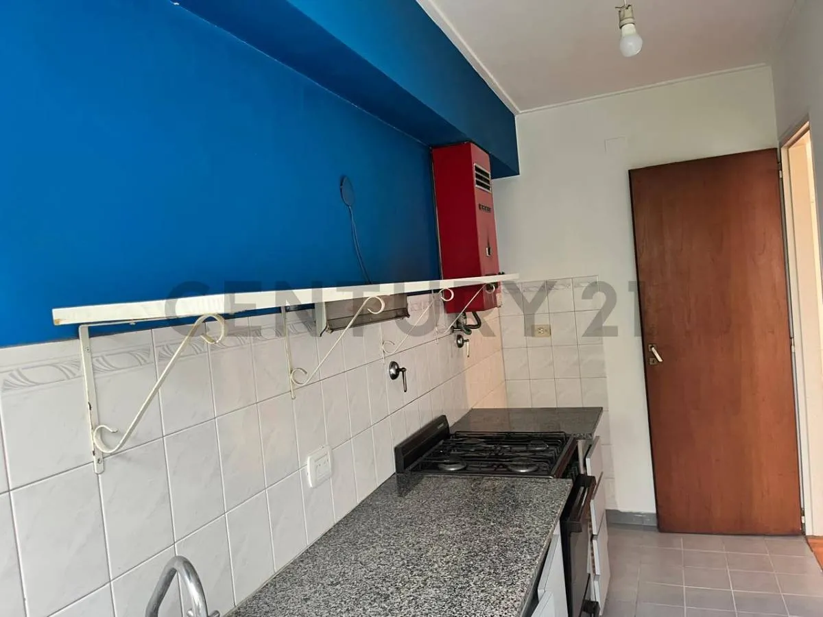 Apartamento de dois ambientes com 1 dormitório em La Plata