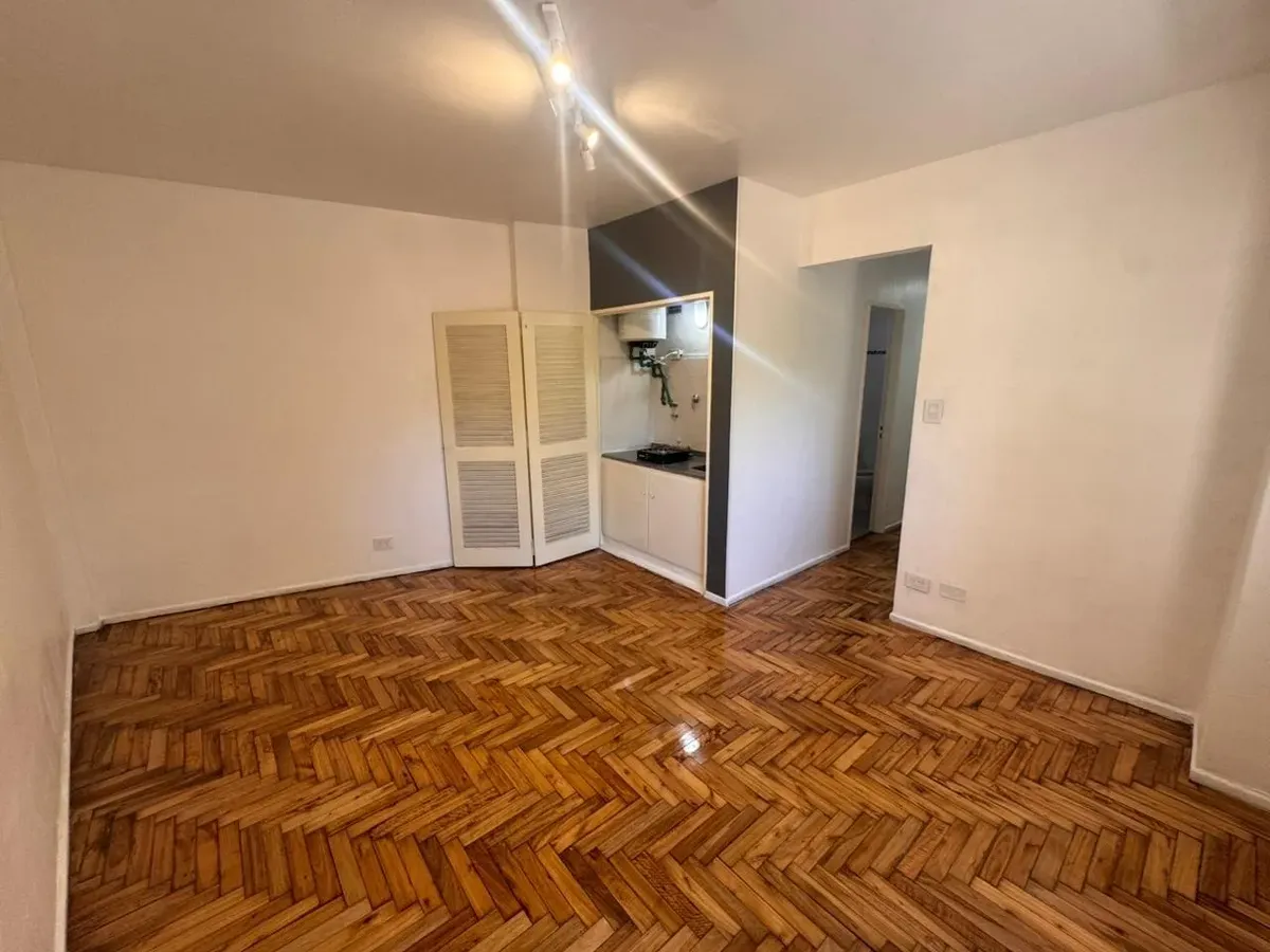 Kitnet profissional de um ambiente em Caballito