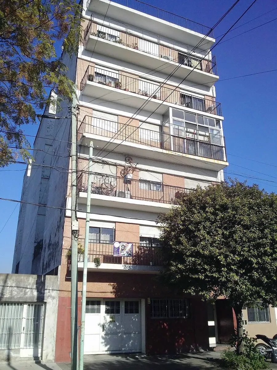 Departamento de 2 ambientes con ascensor en Villa Riachuelo